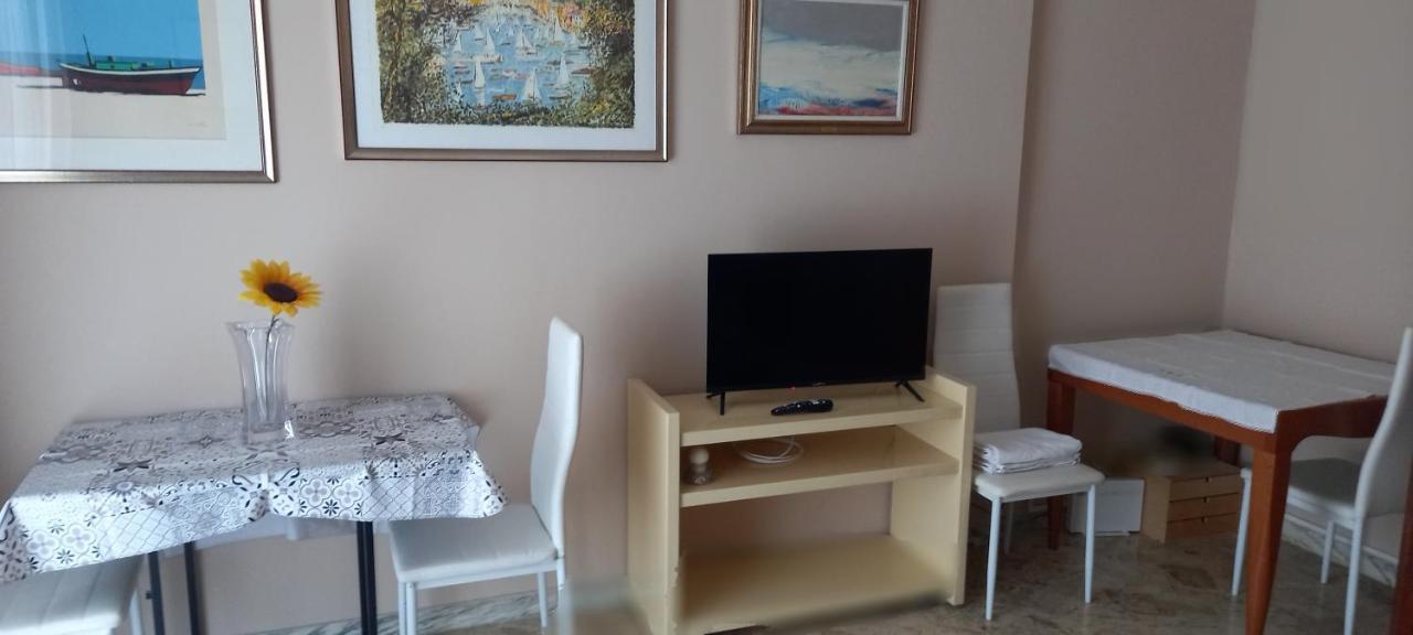 Appartement The Shelter à Bari Extérieur photo